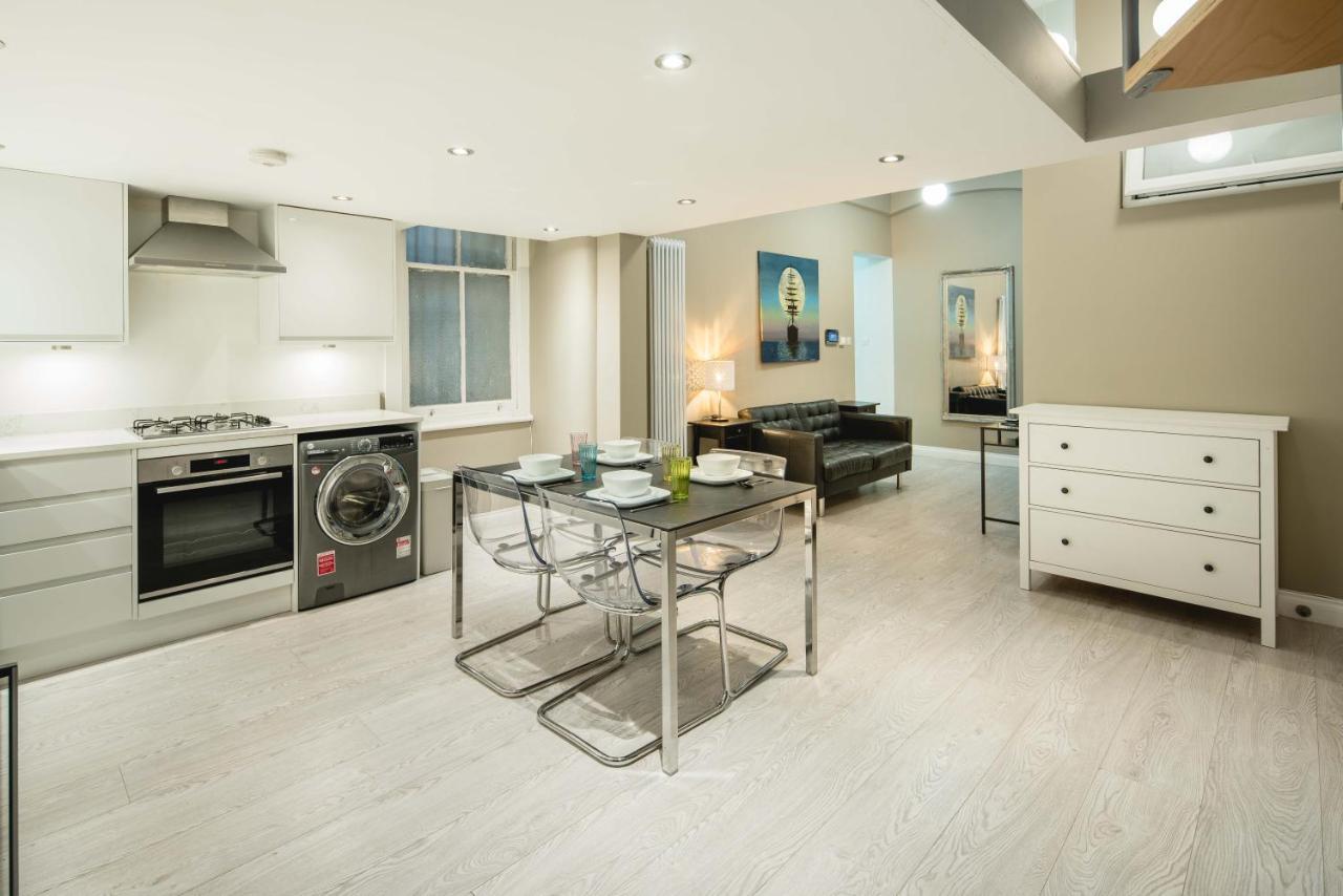 Central, Kensington, 3beds, Cosy, Parks, Pubs Апартаменты Лондон